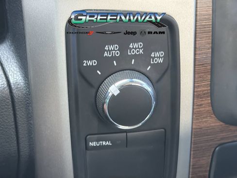 Used 2013 RAM 1500 Laramie w/ Convenience Group AWD/4WD image 20