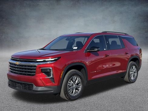 New 2026 Chevrolet Traverse LT image 8