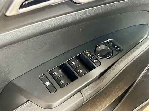 New 2026 Kia Sportage LX image 18