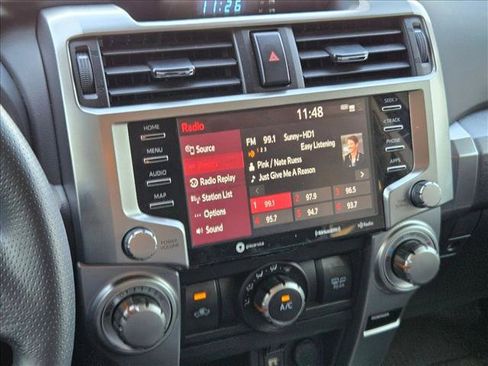 Used 2020 Toyota 4Runner SR5 Premium image 10