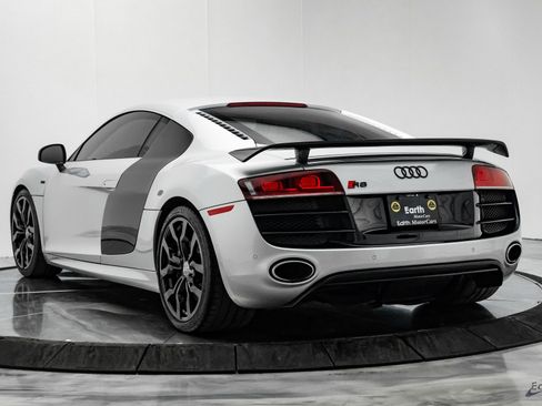 Used 2010 Audi R8 V10 image 11
