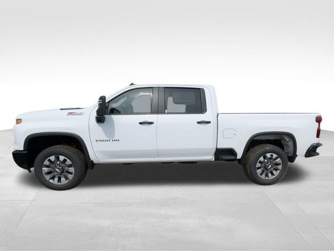 New 2026 Chevrolet Silverado 2500 Custom w/ Custom Value Package AWD/4WD image 5