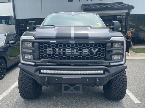 Used 2025 Ford F250 Lariat w/ Lariat Ultimate Package AWD/4WD image 7