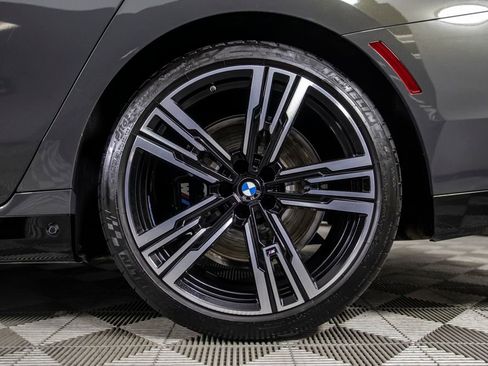 Used 2023 BMW 740i 740i w/ Executive Package image 41