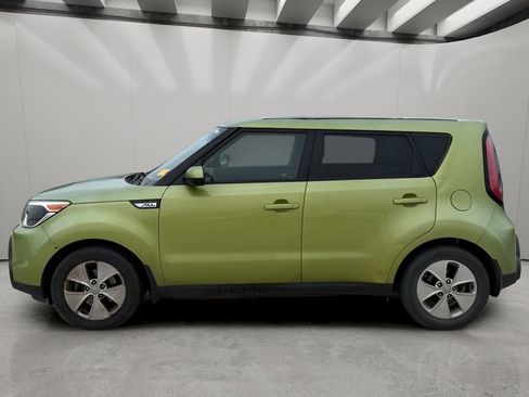 Used 2015 Kia Soul image 3