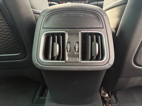 Used 2023 Maserati Levante Modena AWD/4WD image 18
