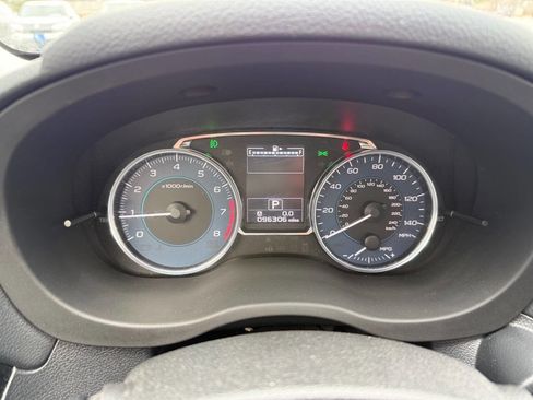 Used 2017 Subaru Crosstrek 2.0i Limited image 22