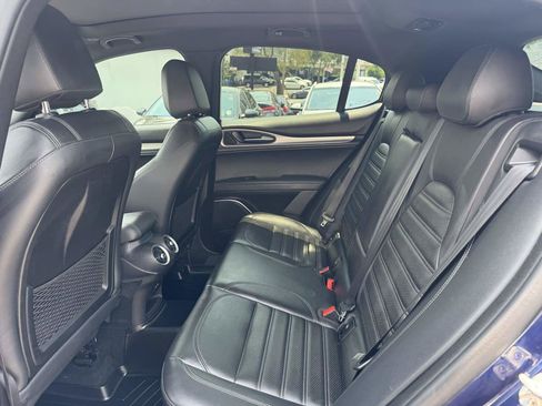 Used 2018 Alfa Romeo Stelvio Ti Sport image 19