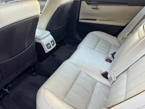 Used 2016 Lexus ES 350 image 15