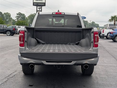 Used 2022 RAM 1500 Limited AWD/4WD image 5