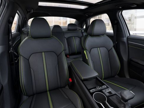 New 2026 Kia K5 GT image 44