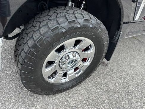 Used 2023 Ford F250 King Ranch w/ Chrome Package AWD/4WD image 11