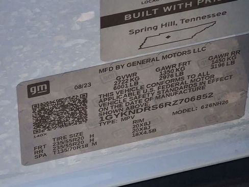 Used 2024 Cadillac XT5 Premium Luxury w/ LPO, Floor Liner Package AWD/4WD image 37
