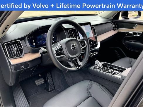Certified 2025 Volvo XC90 B6 Plus image 17