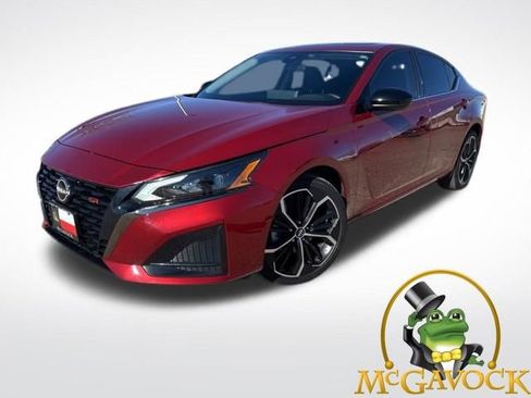 Certified 2024 Nissan Altima 2.5 SR w/ SR Premium Package image 1