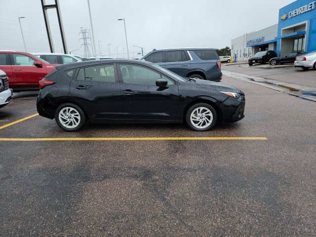Used 2024 Subaru Impreza 2.0i AWD/4WD image 2