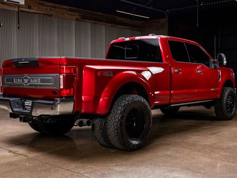 Used 2022 Ford F350 King Ranch w/ Chrome Package image 10
