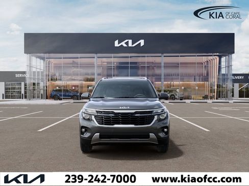 New 2026 Kia Seltos S FWD image 2