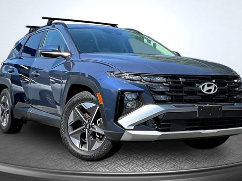 Used 2025 Hyundai Tucson SEL FWD image 3