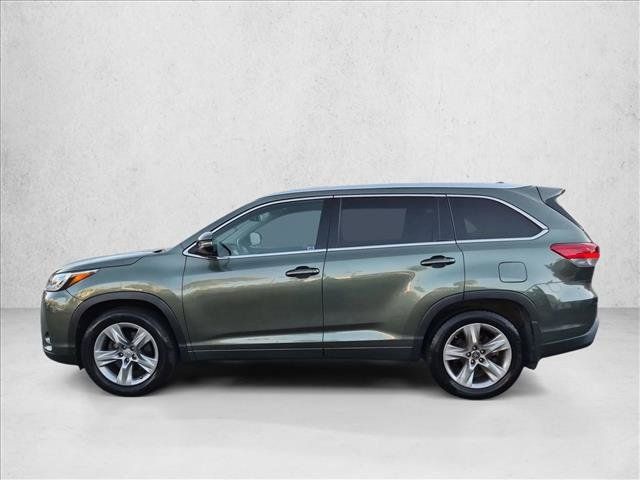 Used 2017 Toyota Highlander Limited w/ Carpet Mat Package AWD/4WD image 8