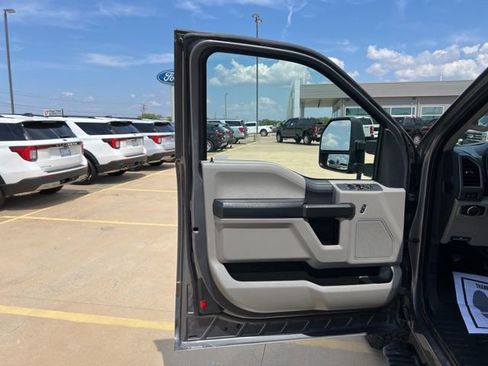 Used 2022 Ford F350 XL w/ Power Equipment Group image 11