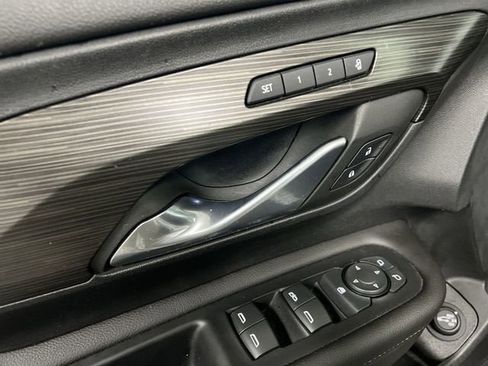 Certified 2023 GMC Terrain SLT w/ Tech Package image 23