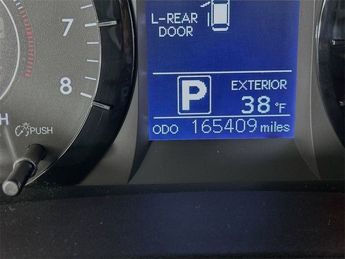 Used 2015 Toyota Sienna LE image 13