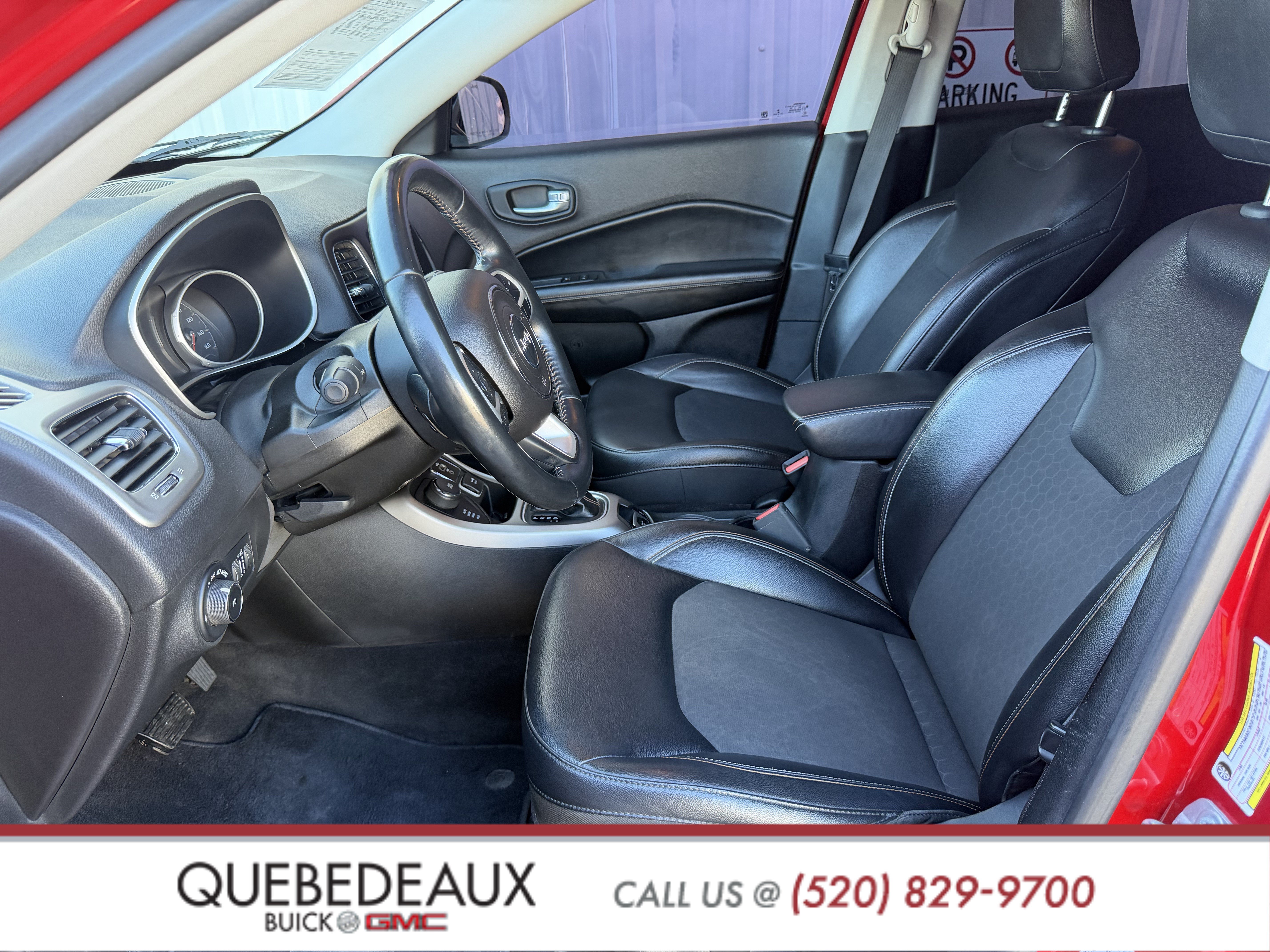 Used 2018 Jeep Compass Latitude w/ Popular Equipment Group AWD/4WD image 9