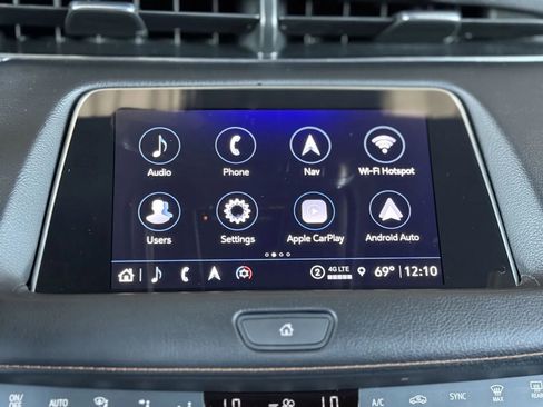 Used 2022 Cadillac XT4 Sport image 30