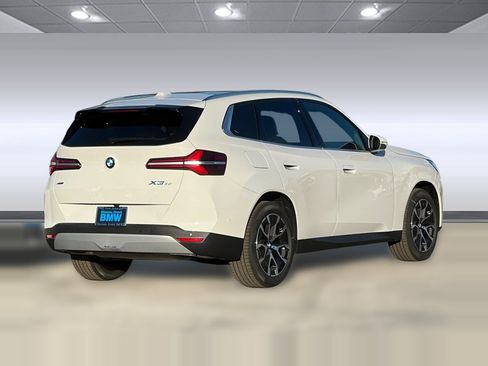 Used 2026 BMW X3 xDrive30i w/ Premium Package AWD/4WD image 8