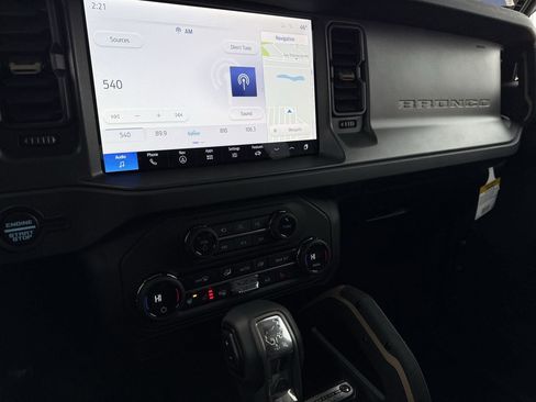 New 2025 Ford Bronco Badlands image 46