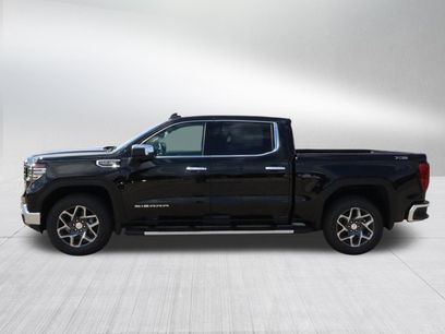 New 2026 GMC Sierra 1500 SLT w/ SLT Premium Plus Package