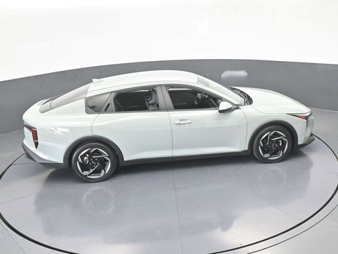 Used 2025 Kia K4 EX image 52