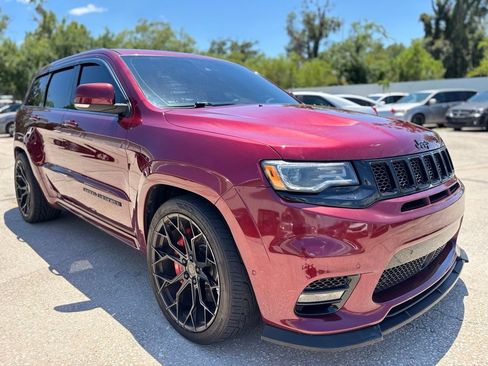 Used 2019 Jeep Grand Cherokee SRT w/ Trailer Tow Group IV AWD/4WD image 7