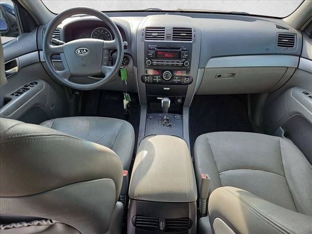 Used 2009 Kia Borrego LX w/ Convenience Pkg RWD image 15