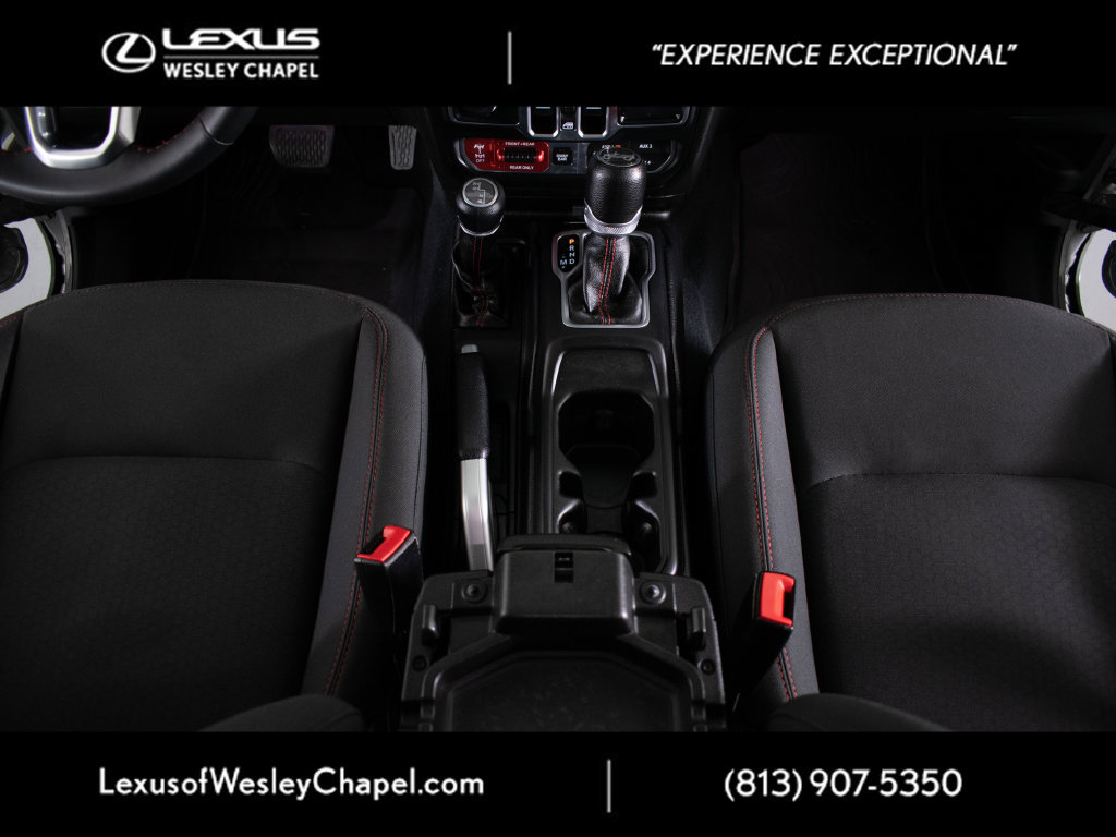 Used 2018 Jeep Wrangler Unlimited Rubicon AWD/4WD image 19