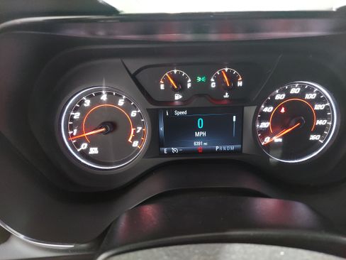 Used 2018 Chevrolet Camaro LT w/ RS Package RWD image 7