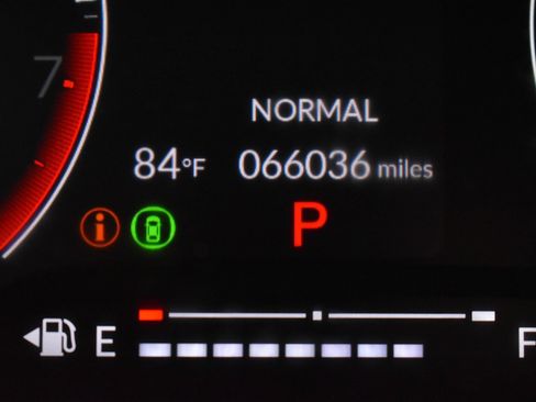 Used 2022 Honda Civic Sport image 32