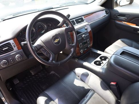 Used 2007 Chevrolet Silverado 1500 LTZ w/ Suspension Package, Off-Road" AWD/4WD image 12