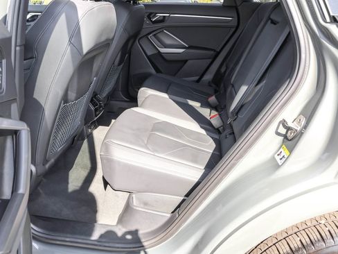 Used 2024 Audi Q3 2.0T Premium w/ Convenience Package image 44