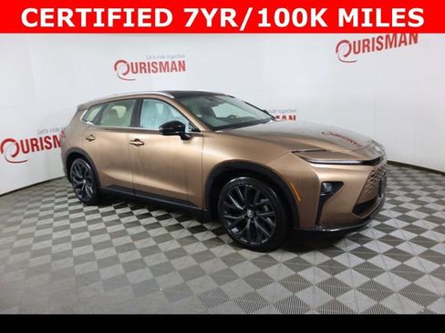 Used 2025 Toyota Crown Signia w/ Advanced Technology Package image 15