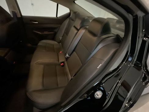 Used 2022 Nissan Altima 2.5 SR w/ Midnight Edition Package image 22