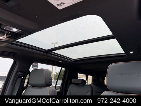 New 2026 GMC Yukon XL AT4 w/ AT4 Premium Package AWD/4WD image 22