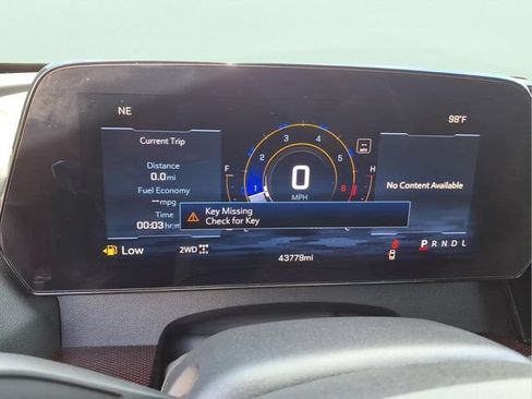 Used 2024 Chevrolet Traverse Z71 w/ LPO, Floor Liner Package AWD/4WD image 23