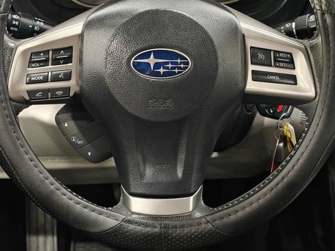 Used 2015 Subaru Forester 2.5i Limited AWD/4WD image 5
