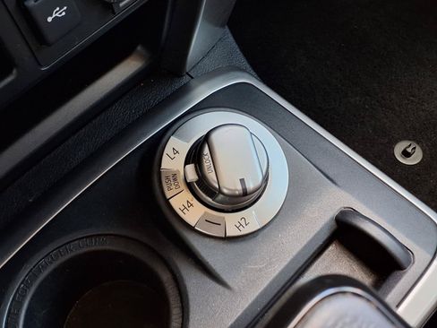 Used 2023 Toyota 4Runner TRD Sport AWD/4WD image 19