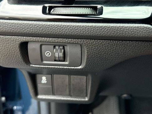 Used 2025 Honda Civic Sport image 27