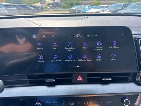 Certified 2023 Kia Sportage EX AWD/4WD image 10