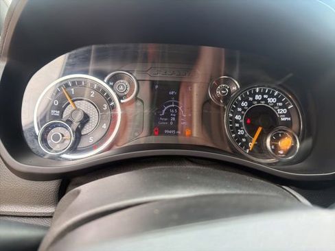 Used 2021 RAM 2500 Big Horn image 19