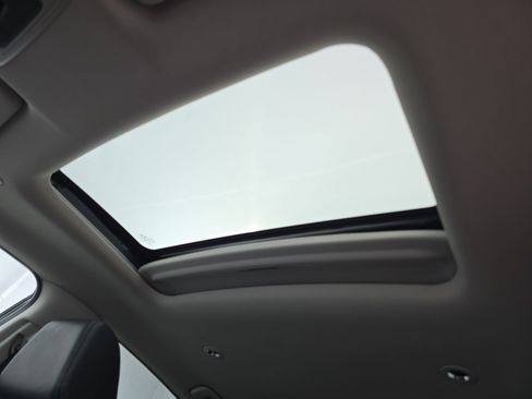 Used 2025 Honda HR-V EX-L image 29